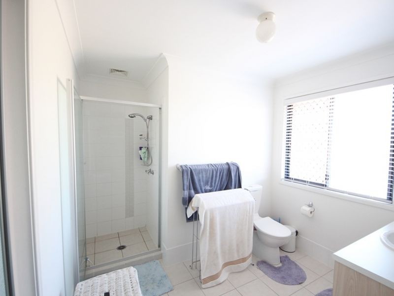 16 Melissa Court, Kallangur QLD 4503