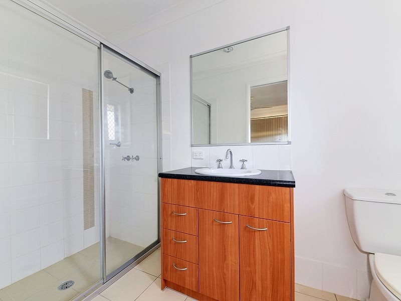 35 Allison Drive, Kallangur QLD 4503