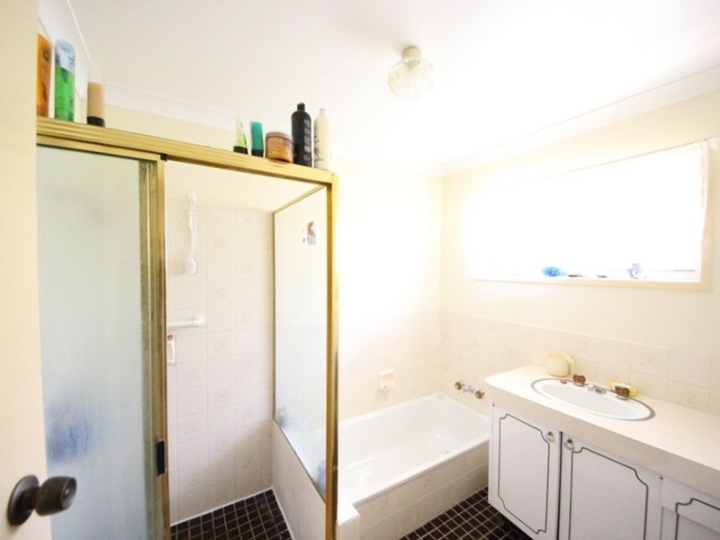 1 Apa Court, Kallangur QLD 4503