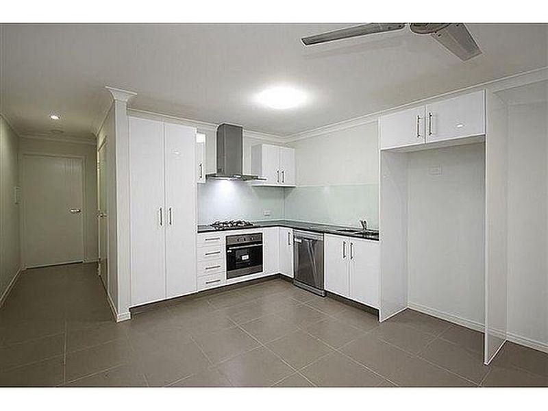 52 Surround Street, Dakabin QLD 4503