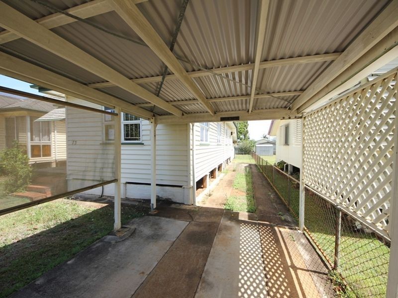 73 King Street, Woody Point QLD 4019