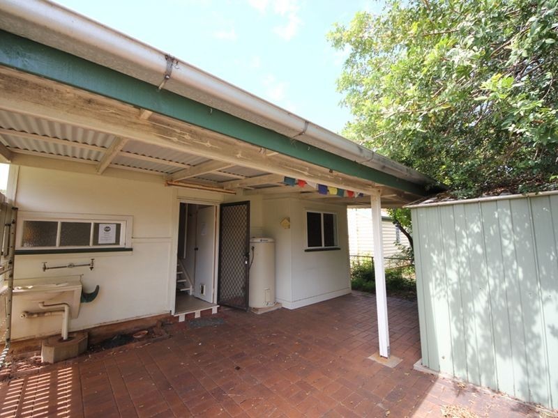 73 King Street, Woody Point QLD 4019