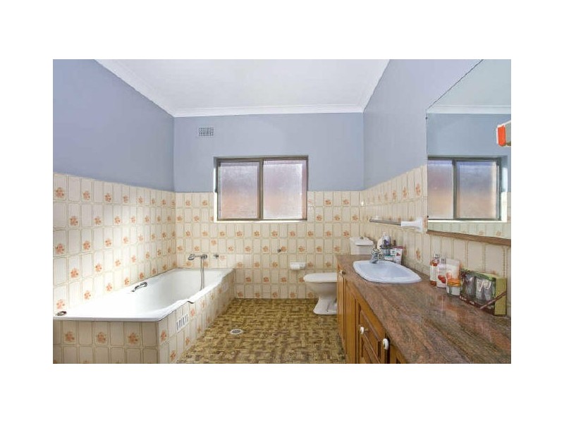 197 Sydenham Rd, Marrickville NSW 2204