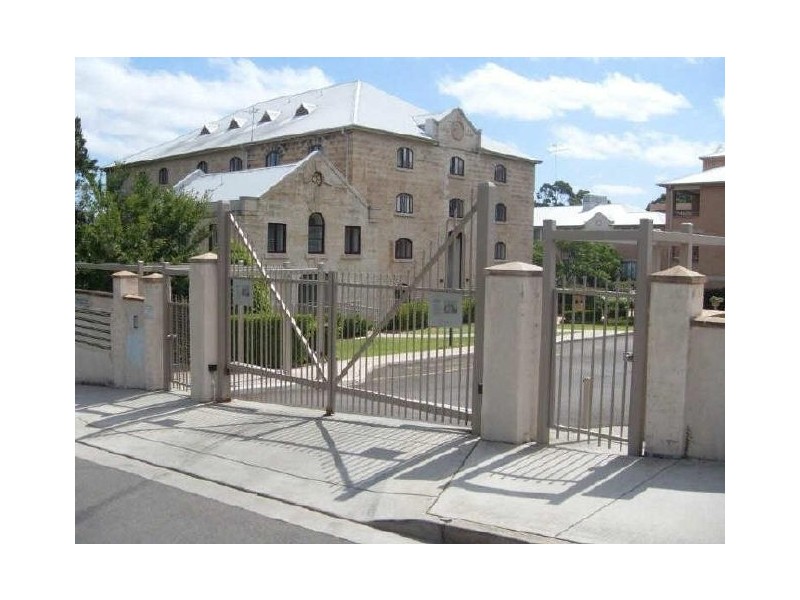 9/2-4 Sugar House Rd, Canterbury NSW 2193