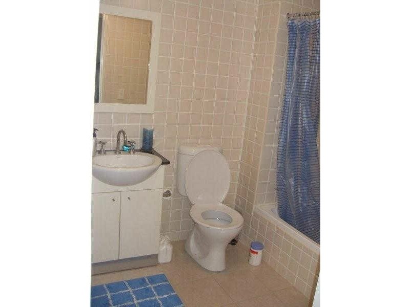 9/2-4 Sugar House Rd, Canterbury NSW 2193