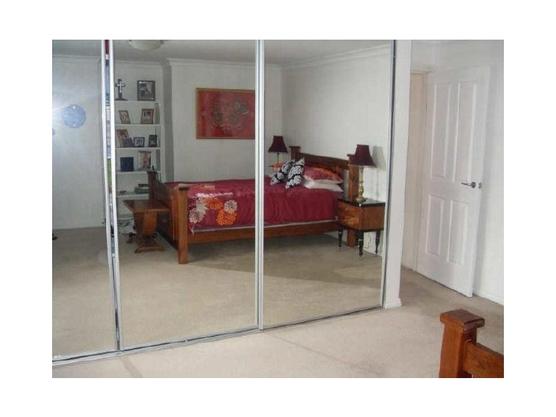 9/2-4 Sugar House Rd, Canterbury NSW 2193