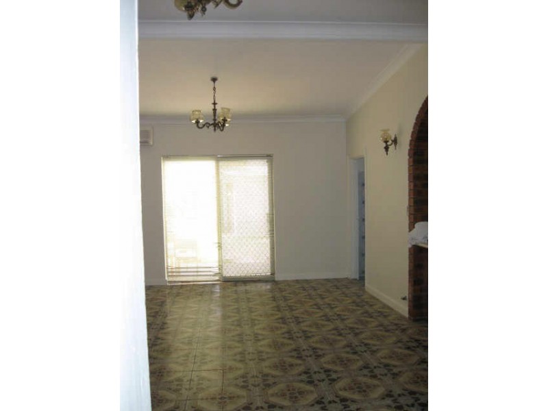 103 Denison Rd, Dulwich Hill NSW 2203