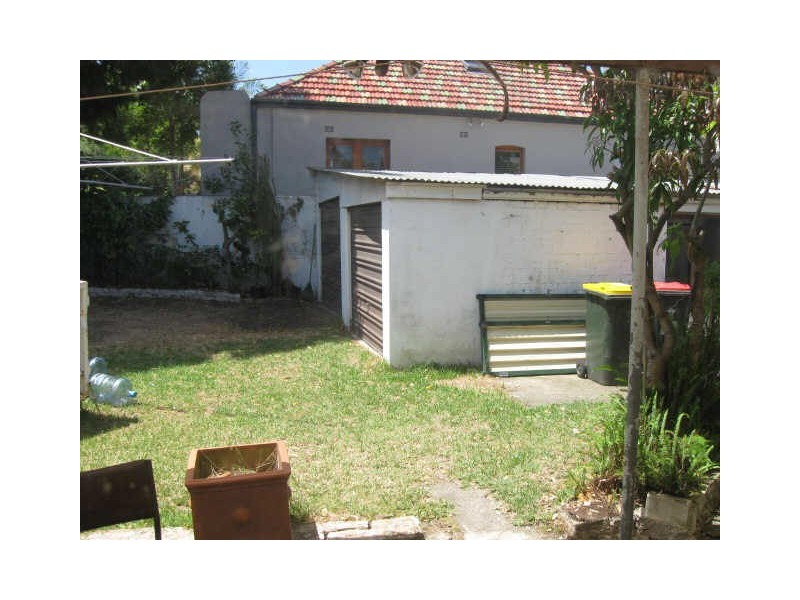 103 Denison Rd, Dulwich Hill NSW 2203