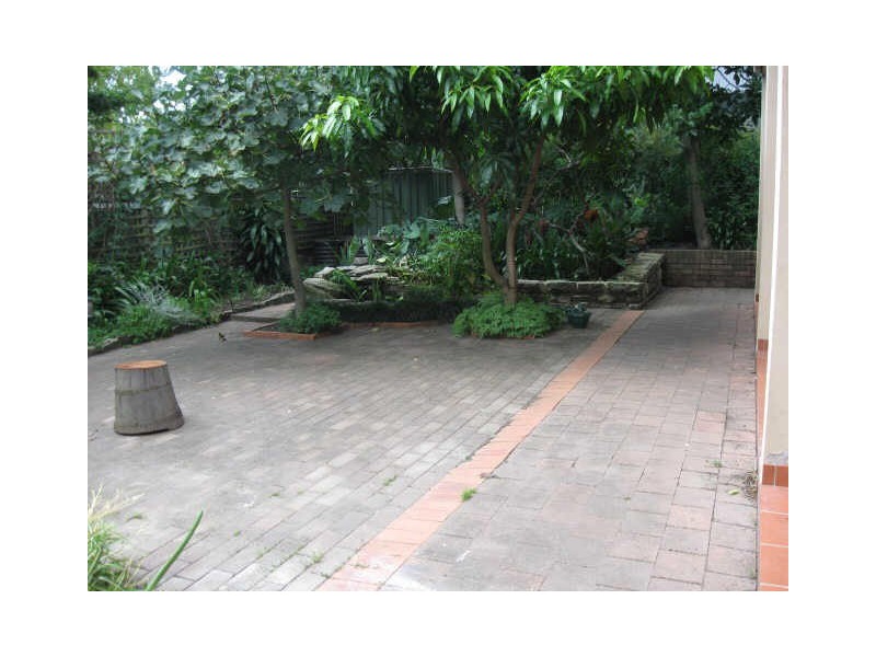 80A Denison Rd, Lewisham NSW 2049