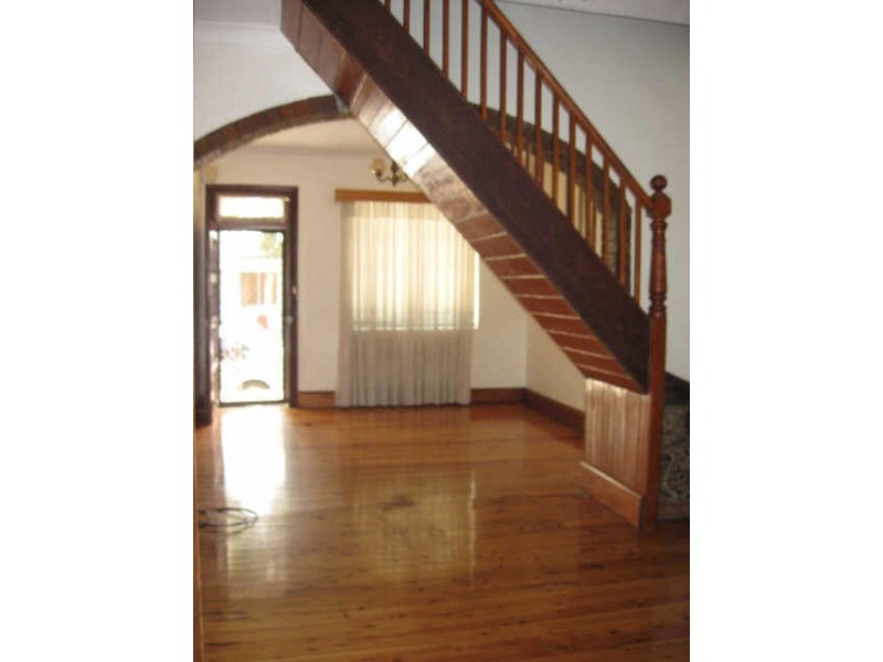 218 Denison Road, Newtown NSW 2042