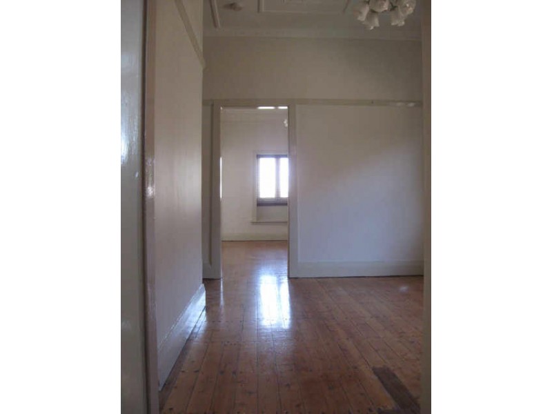 39 Spark St, Earlwood NSW 2206