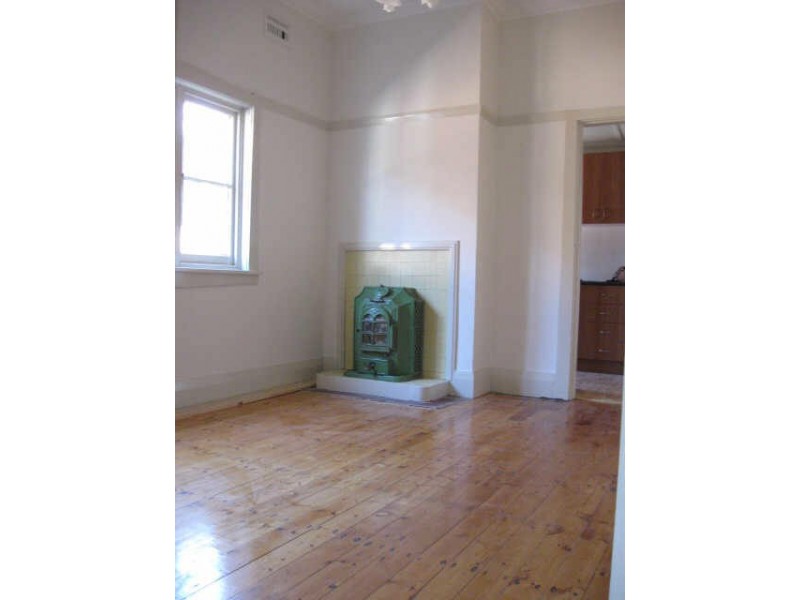 39 Spark St, Earlwood NSW 2206