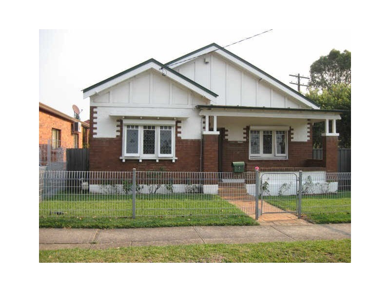 5 Tudor Street, Belmore NSW 2192