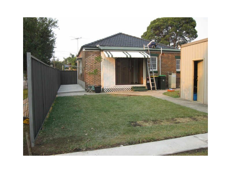 5 Tudor Street, Belmore NSW 2192