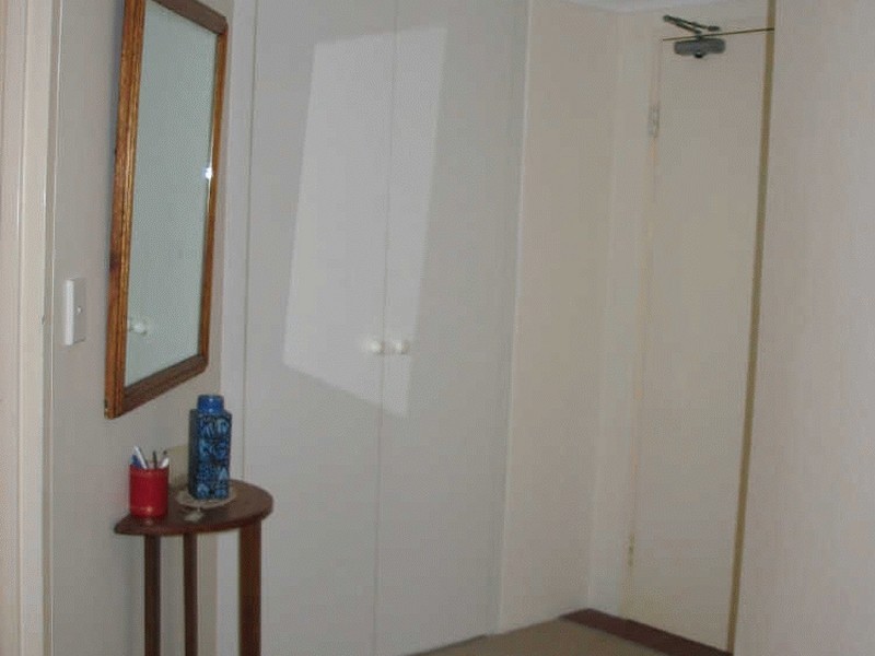 1/10 Broughton Street, Canterbury NSW 2193