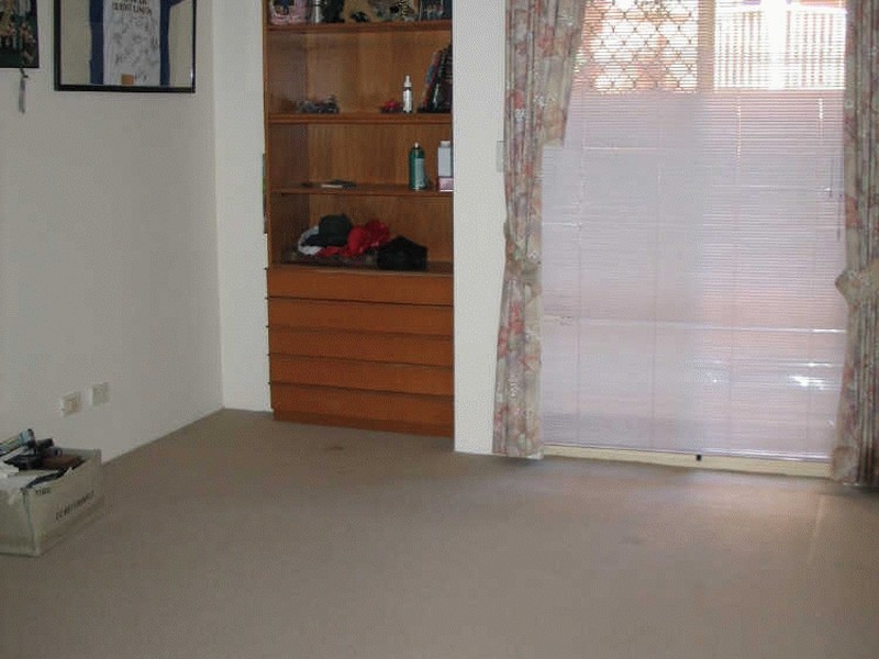 1/10 Broughton Street, Canterbury NSW 2193