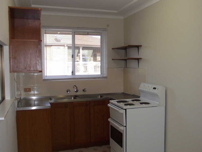 6/13 Dibbs Street, Canterbury NSW 2193