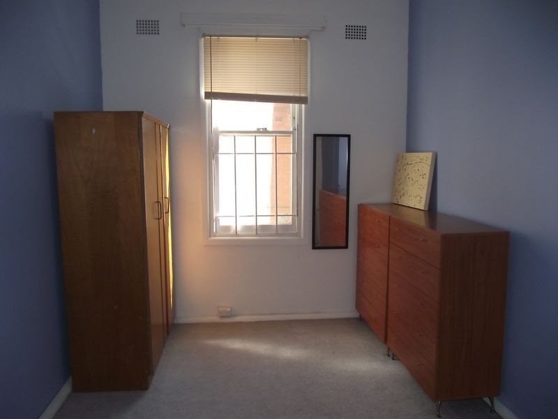 42 Beach Rd, Dulwich Hill NSW 2203