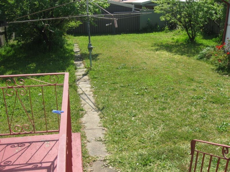 6 Russell Street, Greenacre NSW 2190