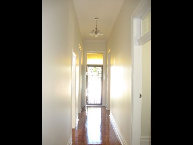 10 Challis Avenue, Dulwich Hill NSW 2203