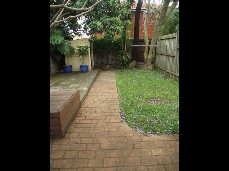 35 Charlecot Street, Dulwich Hill NSW 2203