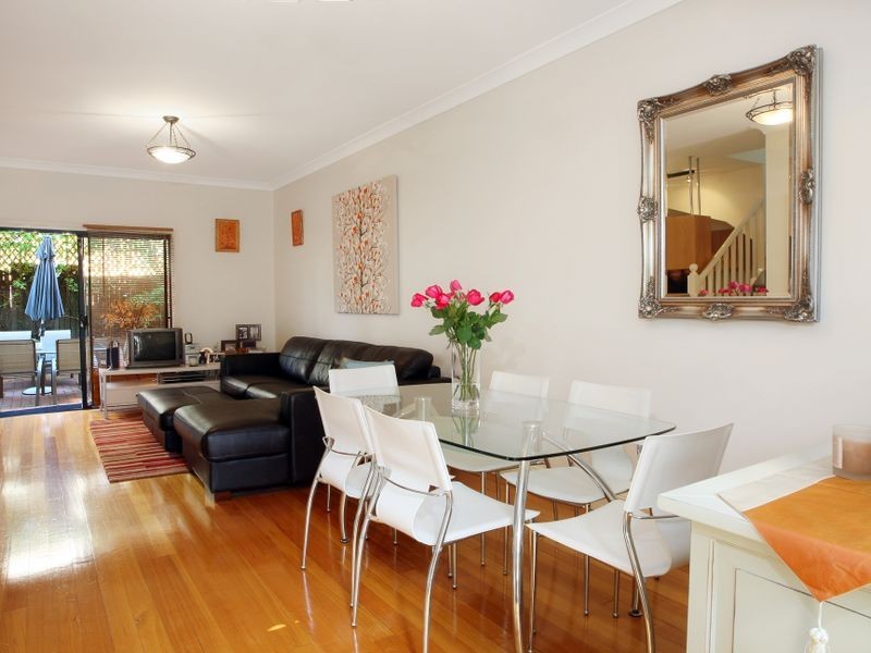 3/165a Denison Road, Dulwich Hill NSW 2203