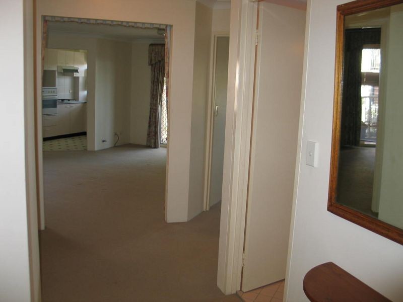 1/10-12 Brought Street, Canterbury NSW 2193