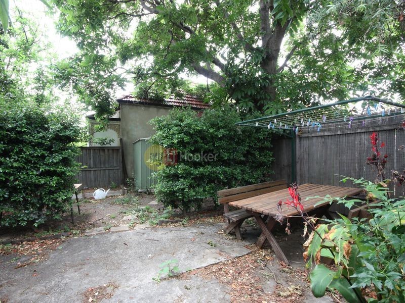37 Fairfowl Street, Dulwich Hill NSW 2203