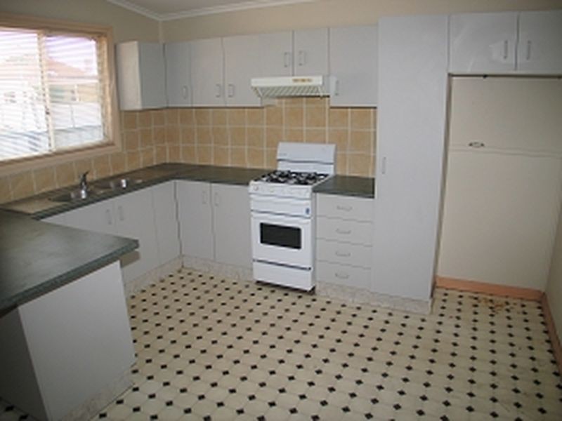 39 Grassmere Street, Guildford NSW 2161