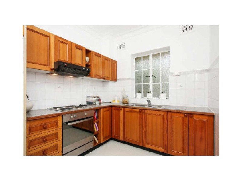6/70-72 Ewart St, Marrickville NSW 2204