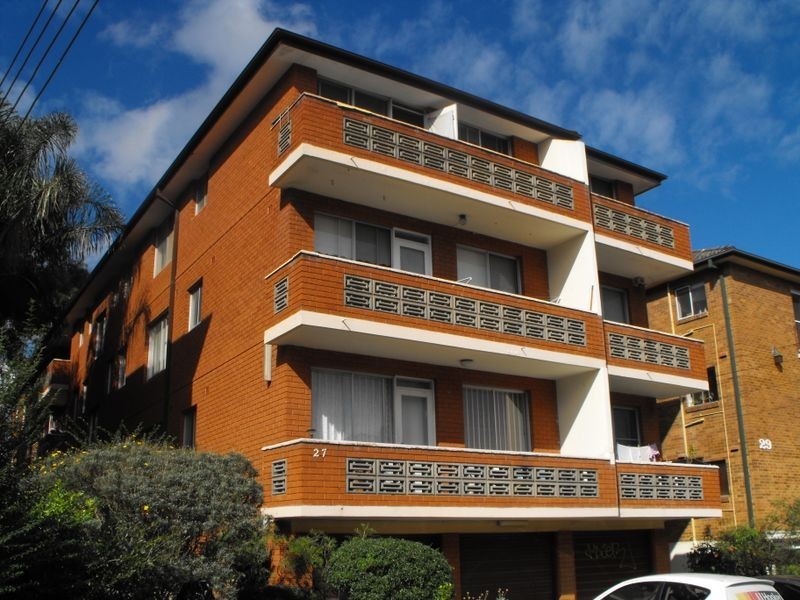 8/27 Myra Road, Dulwich Hill NSW 2203