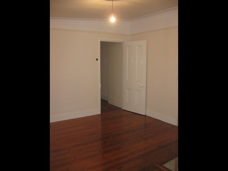 32 Weston Street, Dulwich Hill NSW 2203