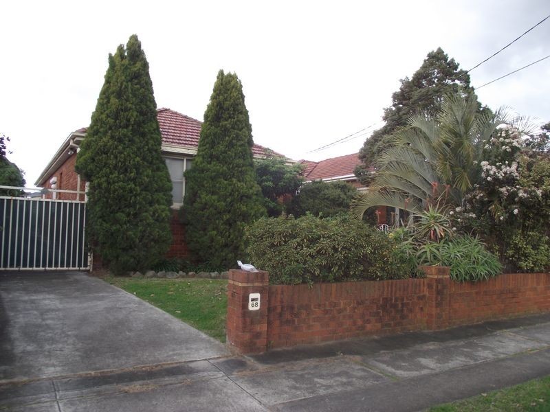 68 Caroline Street, Kingsgrove NSW 2208