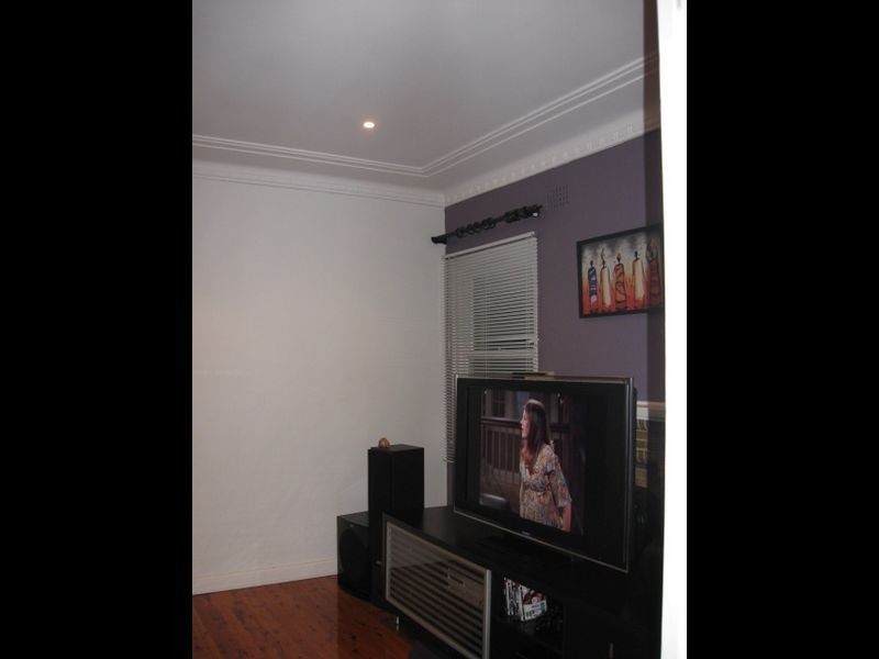 68 Caroline Street, Kingsgrove NSW 2208