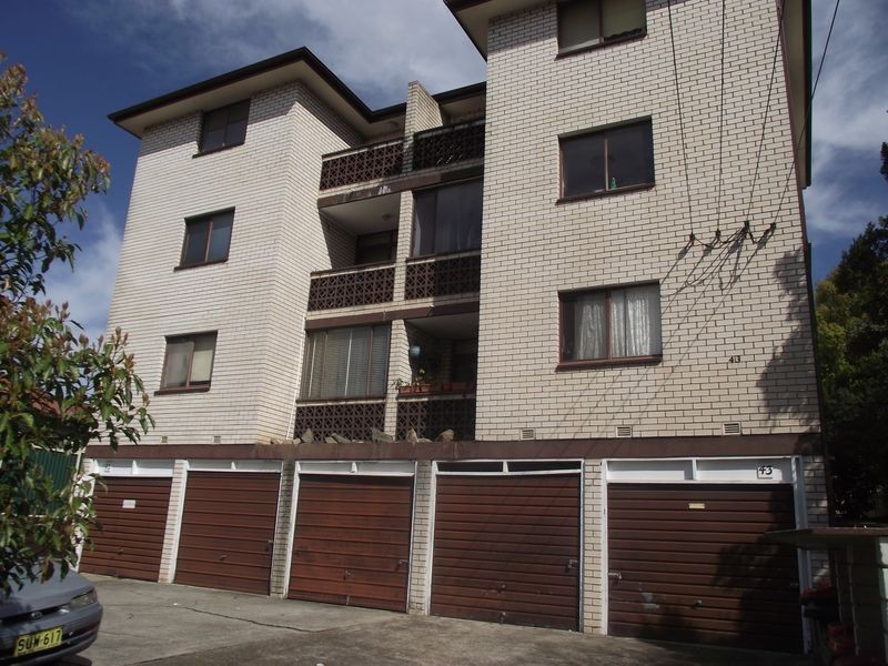 11/43 Chapel Street, Roselands NSW 2196