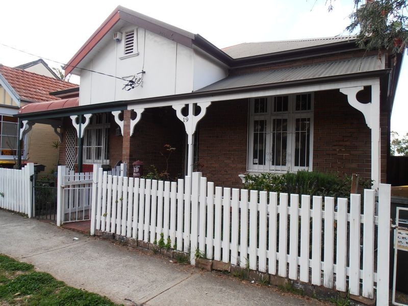 19 Union Street, Dulwich Hill NSW 2203