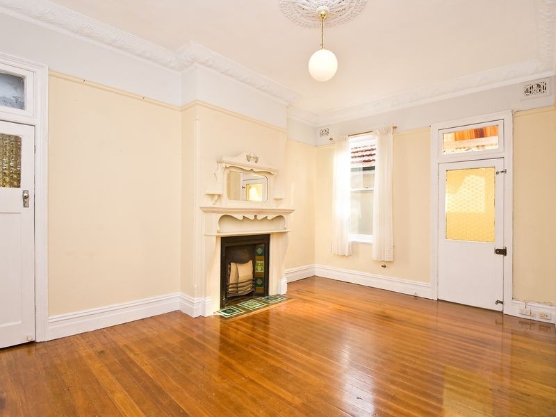 3 Pigott Street, Dulwich Hill NSW 2203