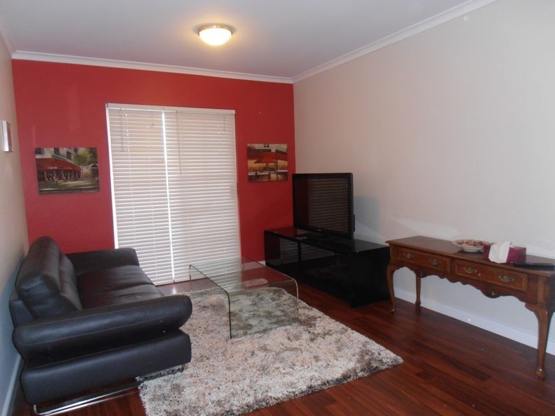 6/32 Tennent Parade, Hurlstone Park NSW 2193