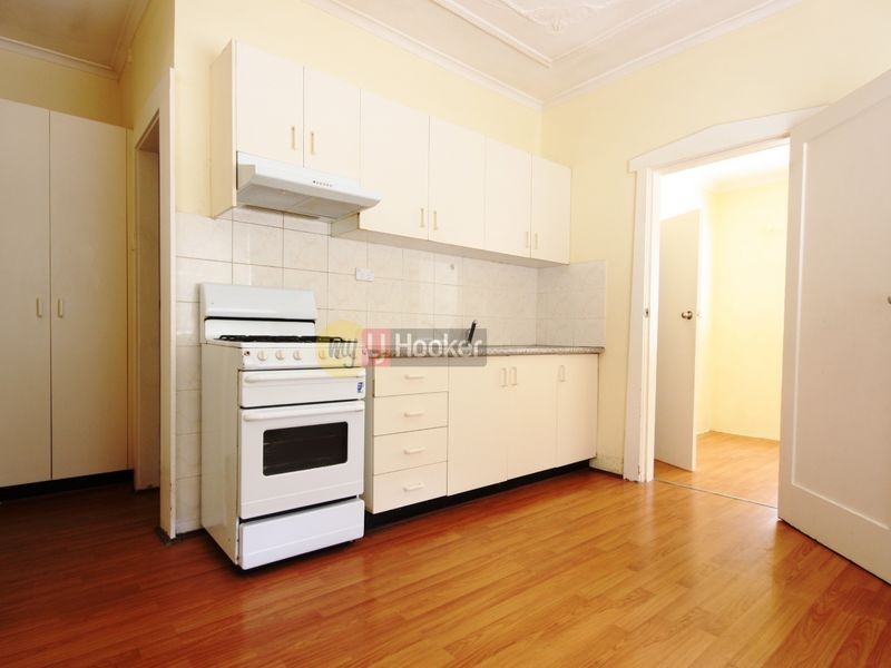 2/94 Despointes Street, Marrickville NSW 2204