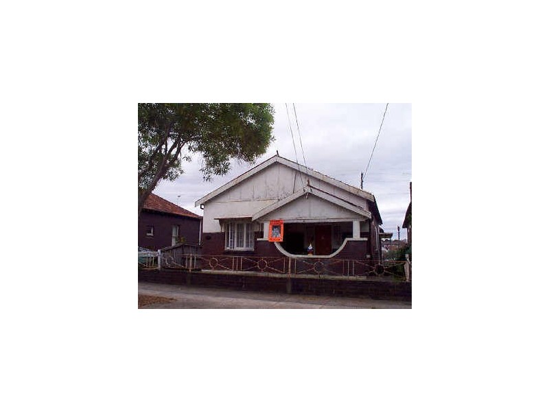 2/27 Leofrene Ave, Marrickville NSW 2204