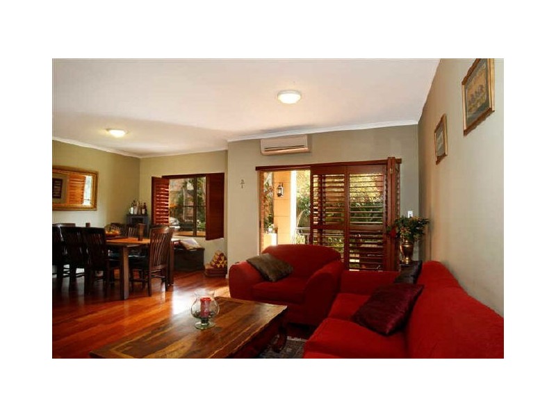 8/9 Williams Pde, Dulwich Hill NSW 2203