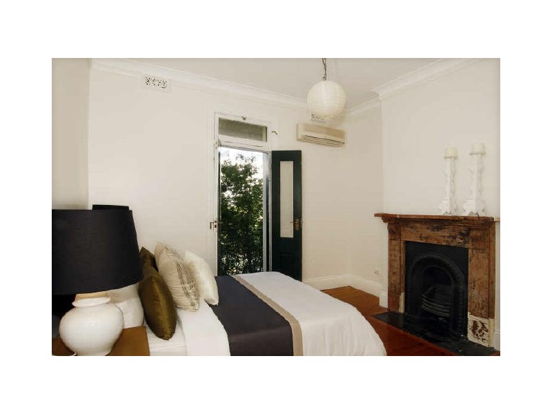 8 Garners Ave, Marrickville NSW 2204