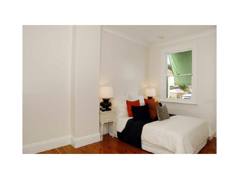 8 Garners Ave, Marrickville NSW 2204