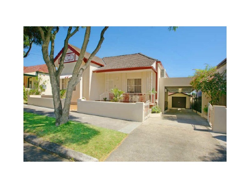 11 May St, Dulwich Hill NSW 2203