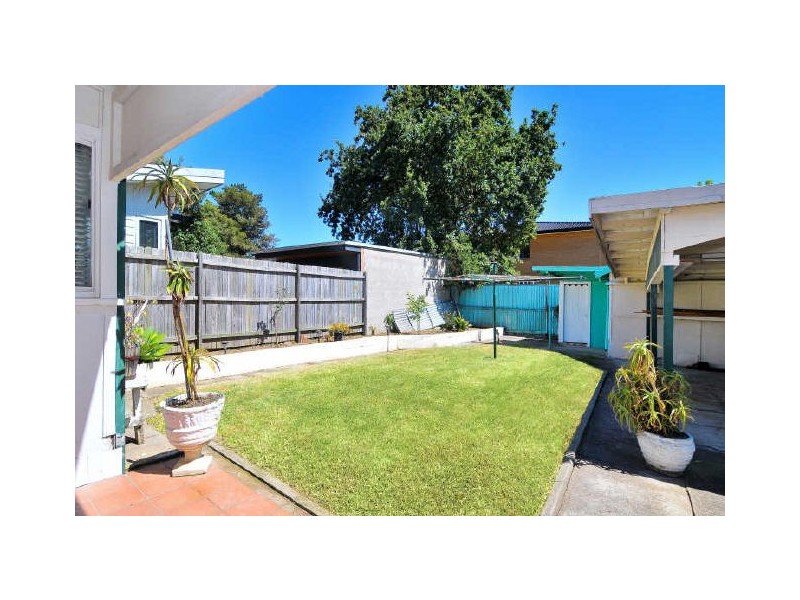 18 Enfield St, Marrickville NSW 2204
