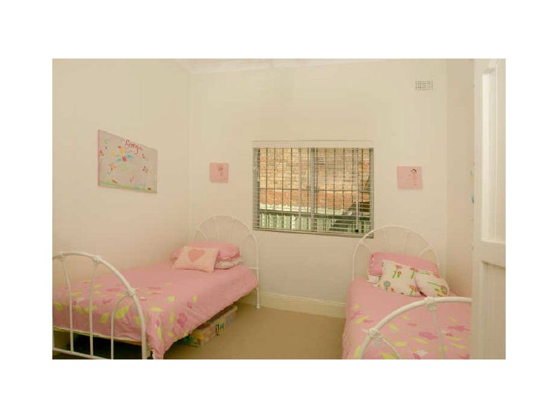 80 Beach Rd, Dulwich Hill NSW 2203