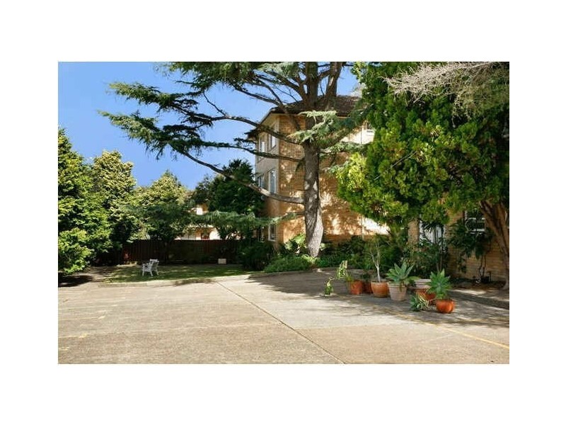 8/76-80 Garnet St, Hurlstone Park NSW 2193