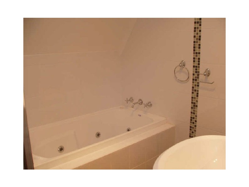 17/225-227 Denison Rd, Dulwich Hill NSW 2203