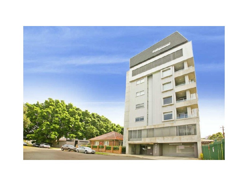 8/10-14 Terry Rd, Dulwich Hill NSW 2203