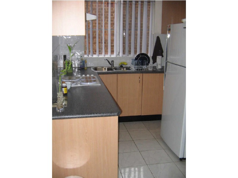 2/1 Fore St, Canterbury NSW 2193